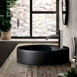 Змішувач для раковини  Light з донним клапаном Clic-Clac Paffoni LIG071KCR Chrome — в інтерʼєрі ванної кімнати