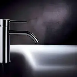Змішувач для раковини  Light з донним клапаном Paffoni LIG075CR Chrome — вид згори