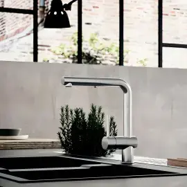 Змішувач для кухні з витяжним виливом  Light Paffoni LIG285ST-MET Steel looking — бічний ракурс