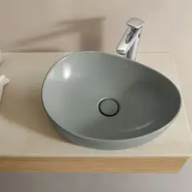 Умывальник Antao Villeroy & Boch 4A7351R8 — вид спереди