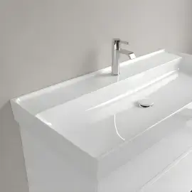 Умивальник Collaro Villeroy & Boch 4A33A2R1 — деталь крупним планом