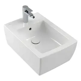 Біде Memento 2.0 Villeroy & Boch 443300R1 White Alpin CeramicPlus — вид на білому тлі