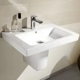 Умивальник Subway 2.0 Villeroy & Boch 71136001 — вид спереду