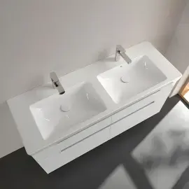 Умивальник Subway 2.0 Villeroy & Boch 7175D001 — ракурс 3/4