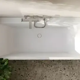Ванна Subway 3.0 Villeroy & Boch UBQ170SBW2DV-RW White Alpin 170 х 75 см — деталь крупным планом